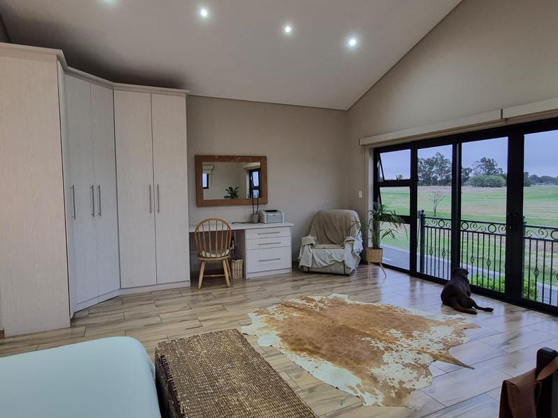 4 Bedroom Property for Sale in Heron Banks Golf Estate Free State